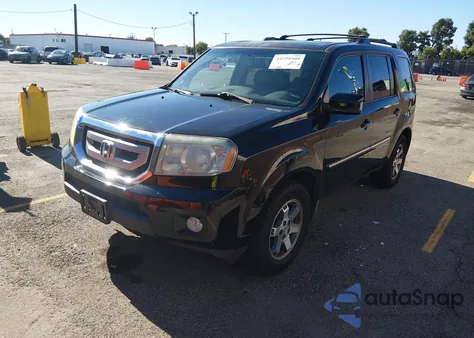 2010 Honda Pilot Touring из США, поврежденный, VIN 5FNYF3H94AB013651